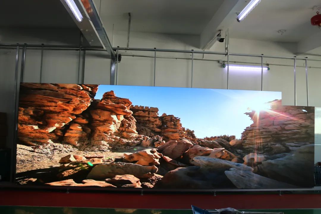 龙大光电：目标是细分至薄，小间距产品标准化