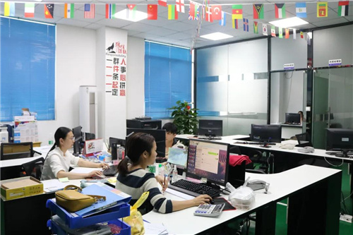 雨艺光电：稳中求进谋发展，全心聚力造产品