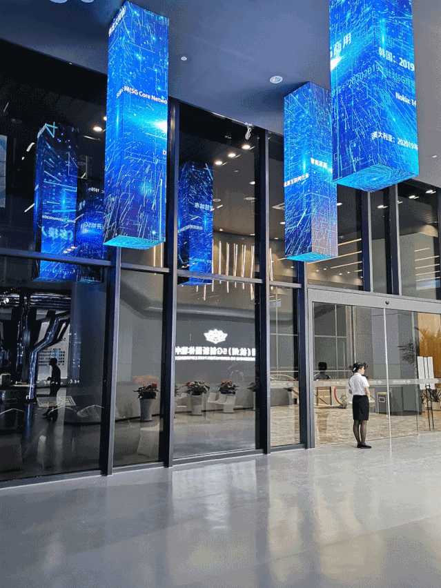 so酷!这些LED显示创造出美妙的光影世界 so酷!这些LED显示创造出美妙的光影世界