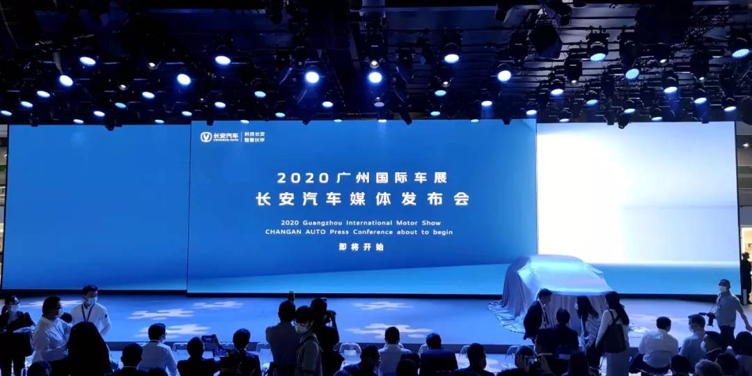 一场广州车展,为什么数十家国际汽车巨头都青睐深德彩? 一场广州车展,为什么数十家国际汽车巨头都青睐深德彩?