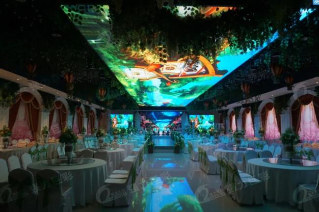 so酷!这些LED显示创造出美妙的光影世界 so酷!这些LED显示创造出美妙的光影世界