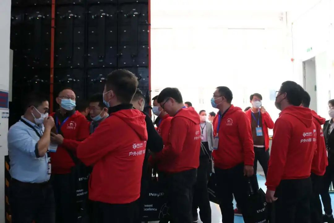 厂商牵手共赢！慧聪LED显示屏行业十佳品牌专场考察团走访企业精彩继续