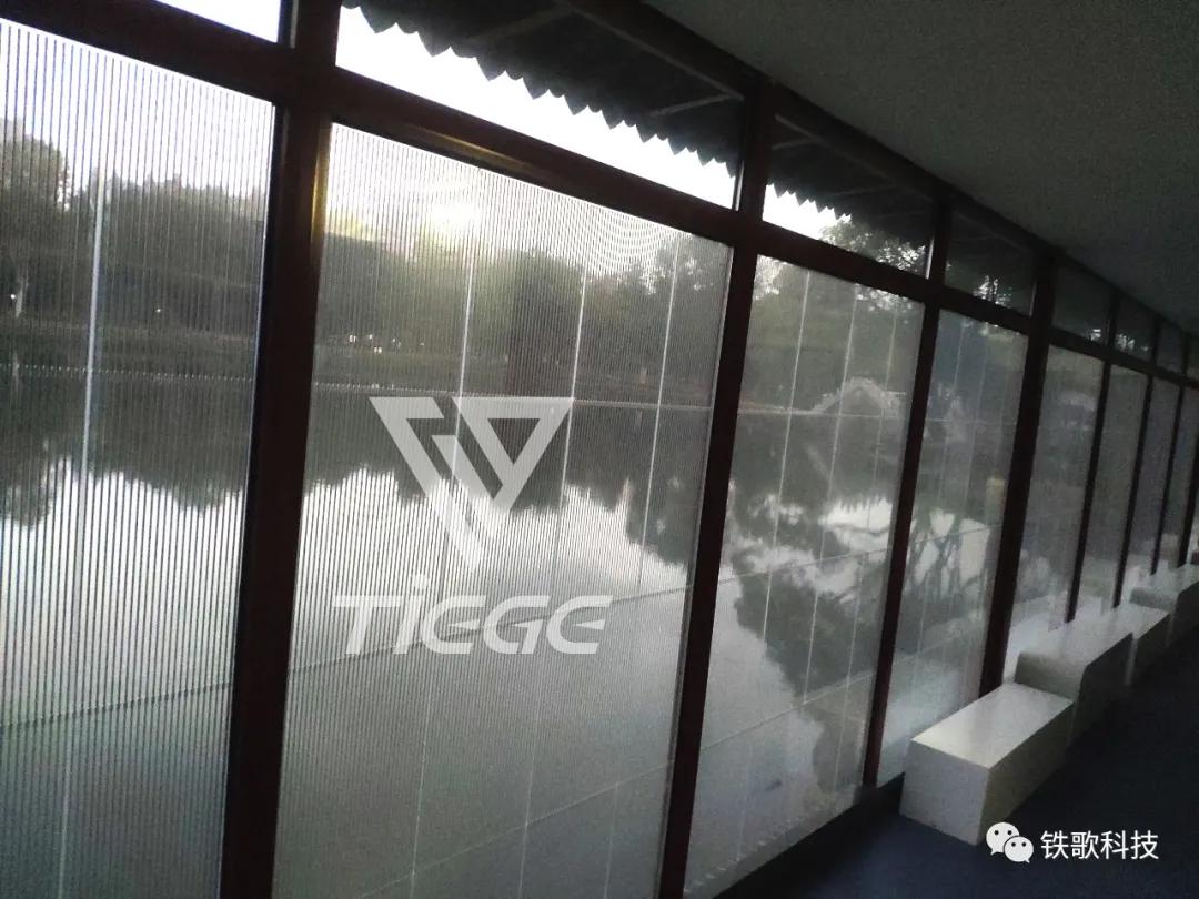 铁歌透明屏提升景区景观亮化 铁歌透明屏提升景区景观亮化