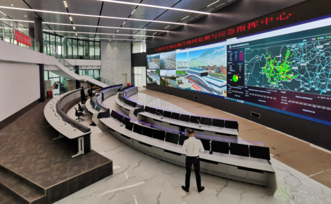 交通行业指挥中心最大LED显示屏诞生！洲明助云南交通智慧升级！