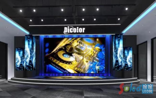 两会直击：助力LED电影放映屏“弯道超车“，深德彩能做什么？