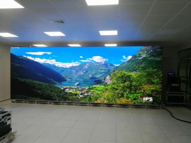 彩易达LED显示屏助力企业数字化转型升级！