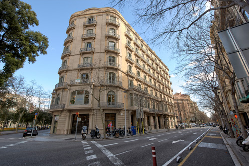 视爵光旭在巴塞罗那开放新展厅，在海外打造全新亮点