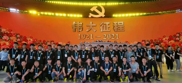 史无前例！利亚德10000㎡屏幕惊艳《伟大征程》舞台