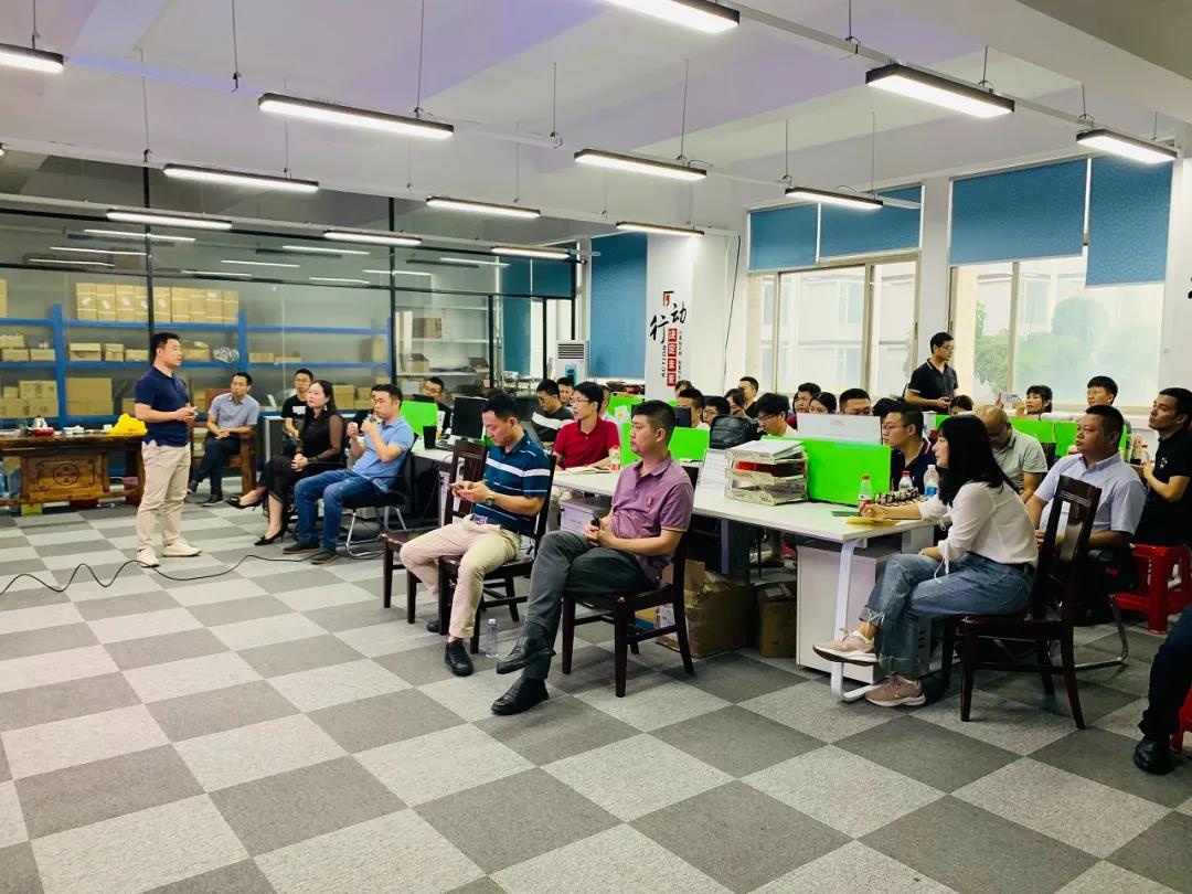 迎接体育产业新风口，洲明体育邀您共赴蓝海，乘“风”破浪！