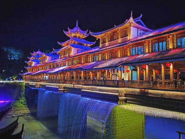 爱克股份：参与多个超大型项目，先进技术引领景观照明发展方向