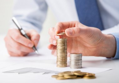 惠特投资雷杰科技，强化Micro LED布局