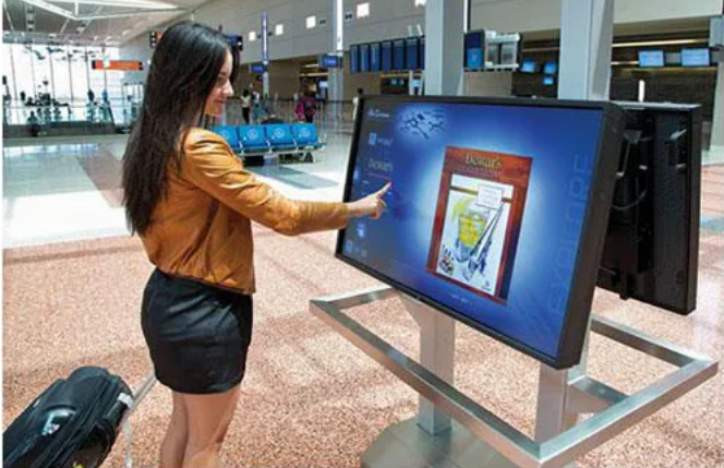 数字标牌崛起究竟是成就了户外LED大屏还是小屏？