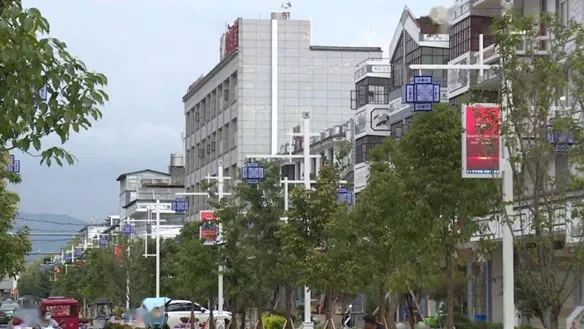 智慧灯杆点亮千亿市场 多元应用场景赋能智慧城市