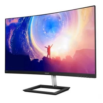 电竞千亿市场放量大：场馆屏、电脑屏，LED显示行业机会多！