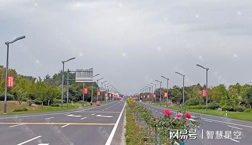 太龙智显440面LED灯杆屏助力江苏涟水“数字城市”建设