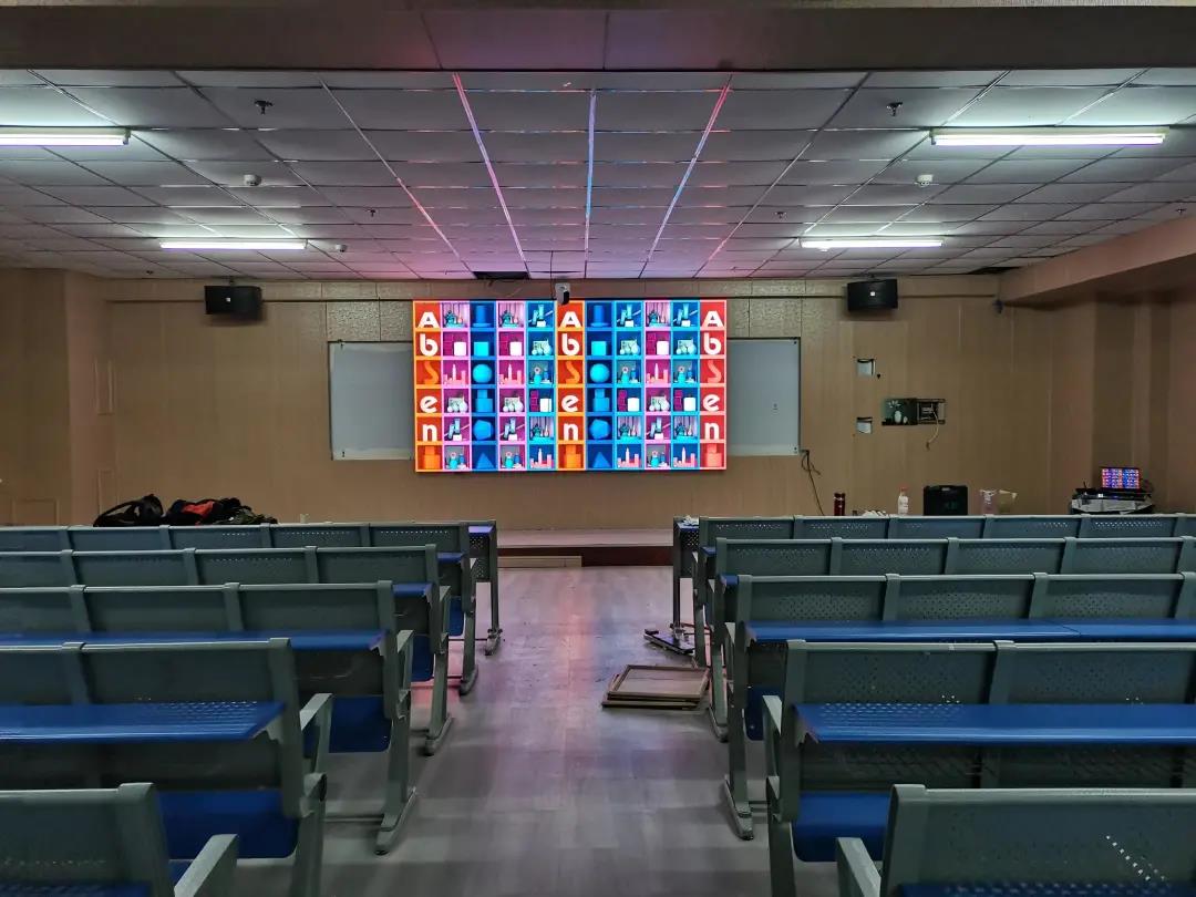 开学季｜以显示之力，助推构建智慧教育新生态