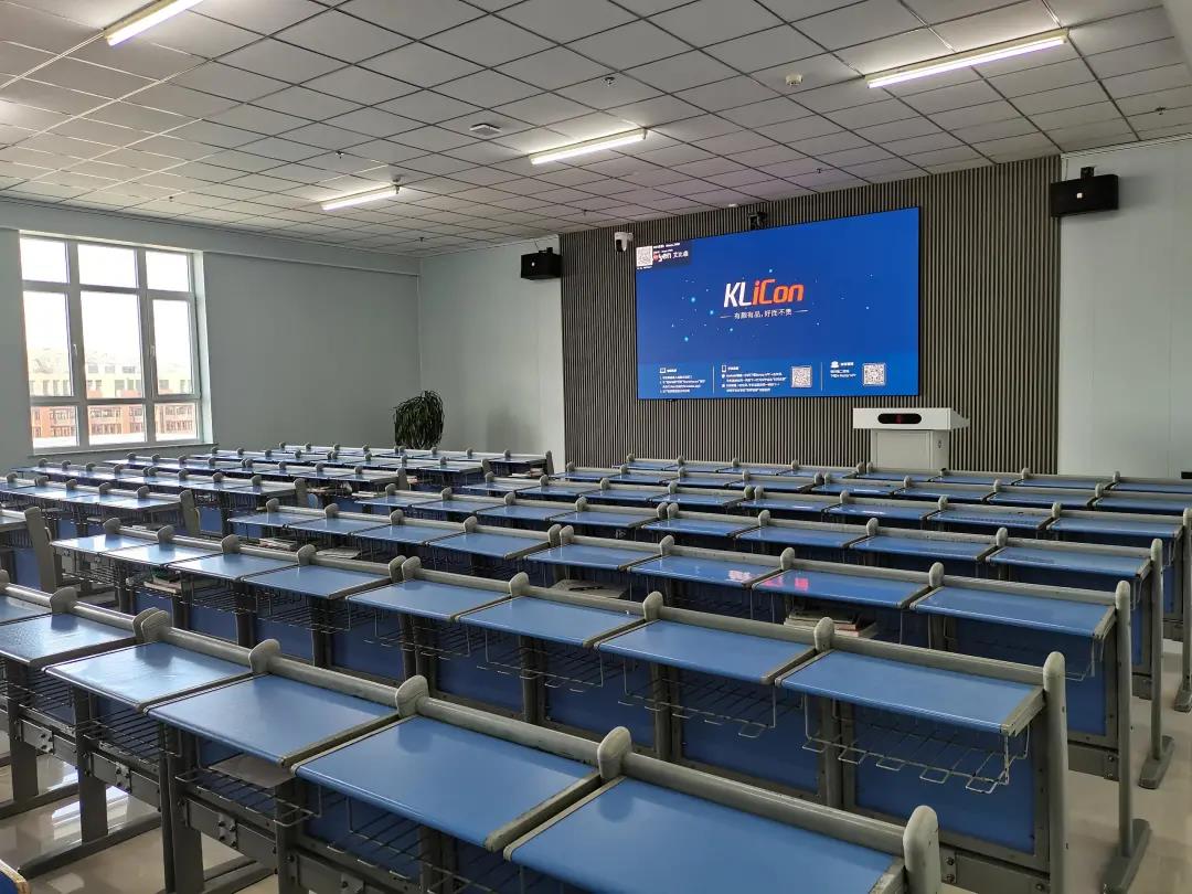 开学季｜以显示之力，助推构建智慧教育新生态