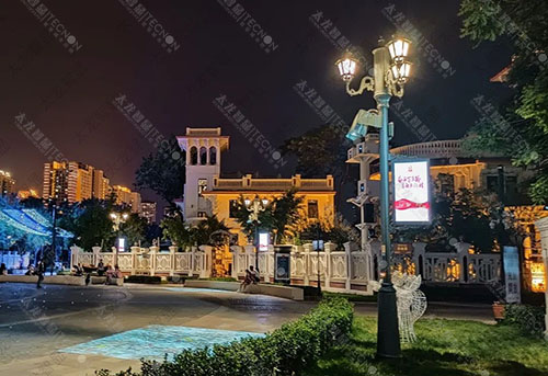 智慧灯杆.LED灯杆屏加速智慧城市的高速发展 