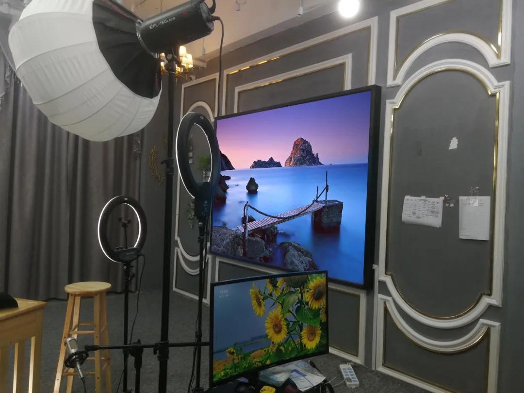 海佳彩亮LED显示在行动，助力新零售线上领域大发展！