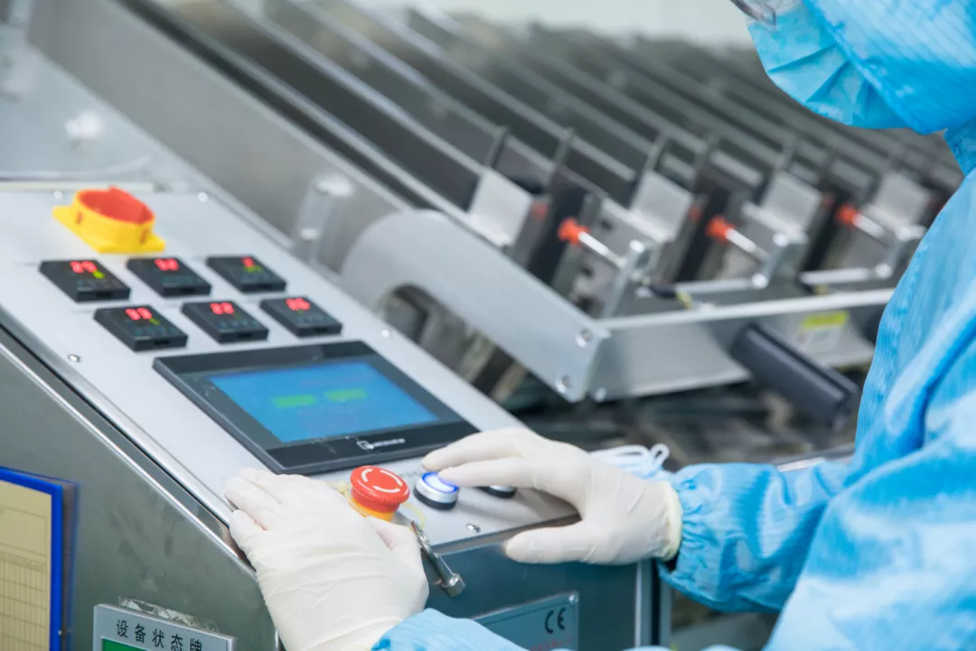 13家LED上市照企集体回应:限电到底有没影响?影响多大? 13家LED上市照企集体回应:限电到底有没影响?影响多大?