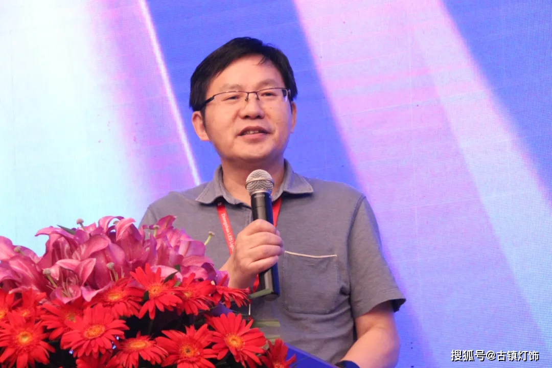 这场会议，诠释了“专精特新”的力量… 