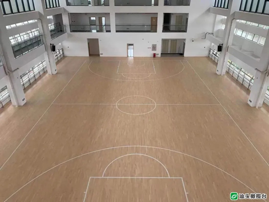 三雄极光照亮赛事场馆,为亚青会助力! 三雄极光照亮赛事场馆,为亚青会助力!