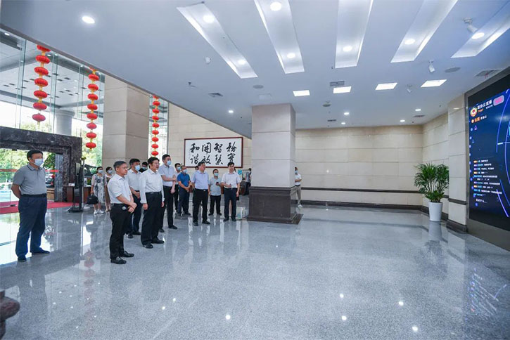 全国政协、湖南省委领导现场体验，洲明大屏数字政务再显身手