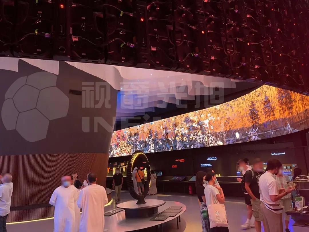 2020年世博会芬兰馆——视爵光旭无缝曲面LED显示屏大放光彩