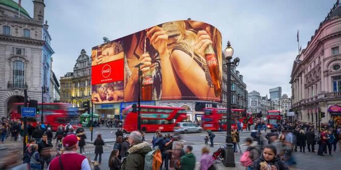 前三季度迎来爆发式增长，户外LED大屏成品牌主的宠儿！