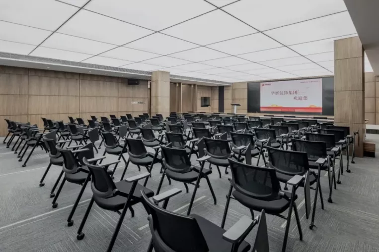 蓝景智能照明打造健康办公空间 ——中国建筑装饰行业百强企业案例