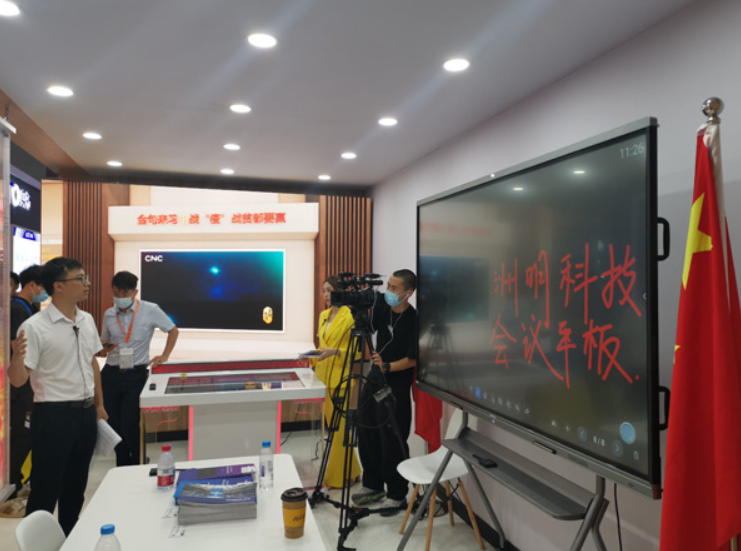 2021年小间距LED显示行业十大关键词