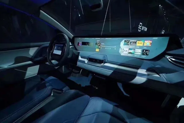 深天马加快布局Micro LED车载屏，千亿级车载显示市场成为焦点！