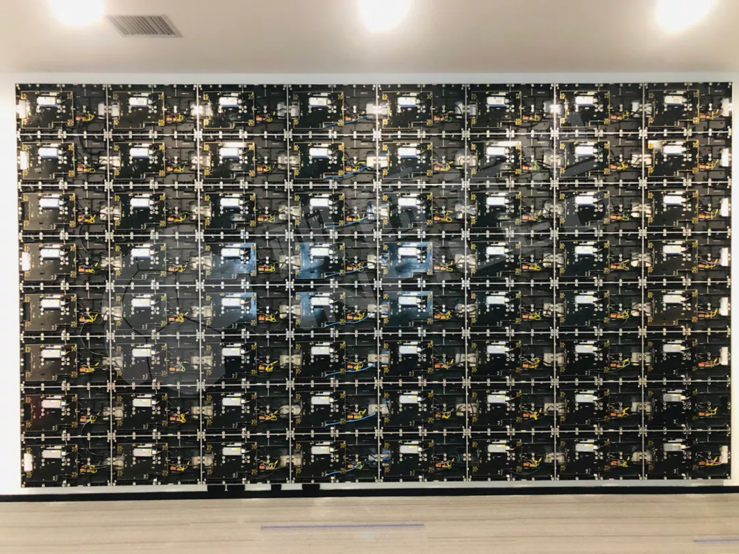 超薄4K小间距LED显示屏，助力国泰君安证券·上海城创中心办公室智慧升级