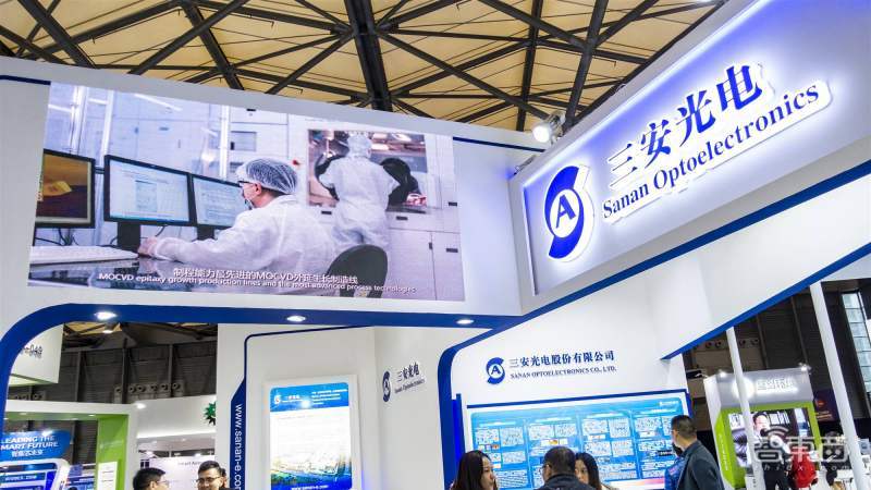 三安光电打入“果链”，Mini LED成中国屏厂“杀招”