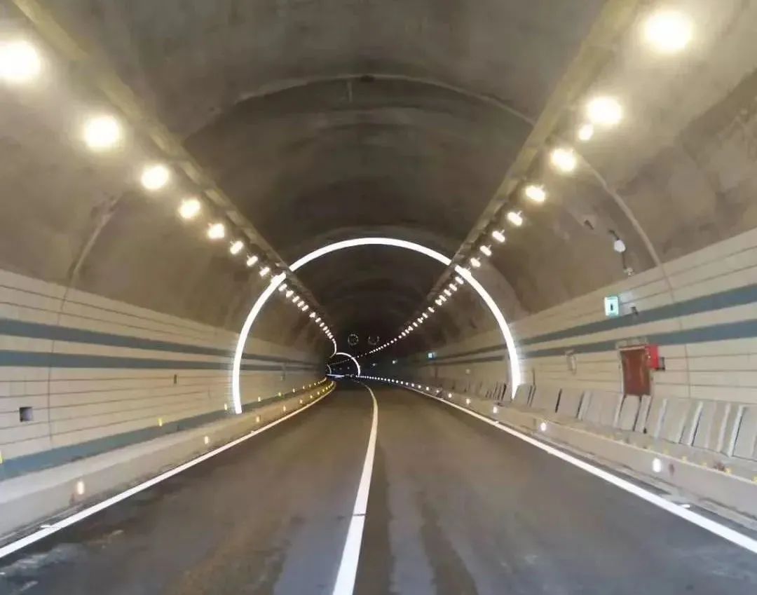通车！洲明5000余套照明灯具点亮深圳南山