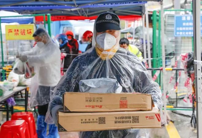 疫情冲击！深圳按下“暂停键”！多家LED照企停工停产…