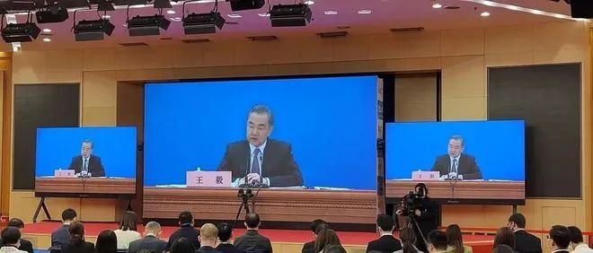 “亿”级会议市场开放！深入剖析LED会议一体机市场逐步活化因素