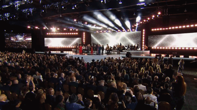 格莱美2022丨光显科技赋能群星高光时刻！