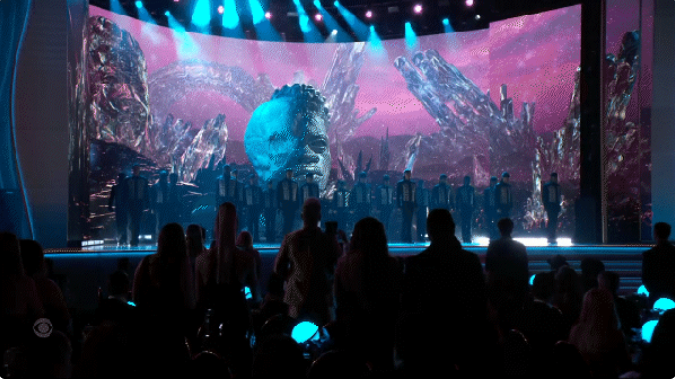 格莱美2022丨光显科技赋能群星高光时刻！