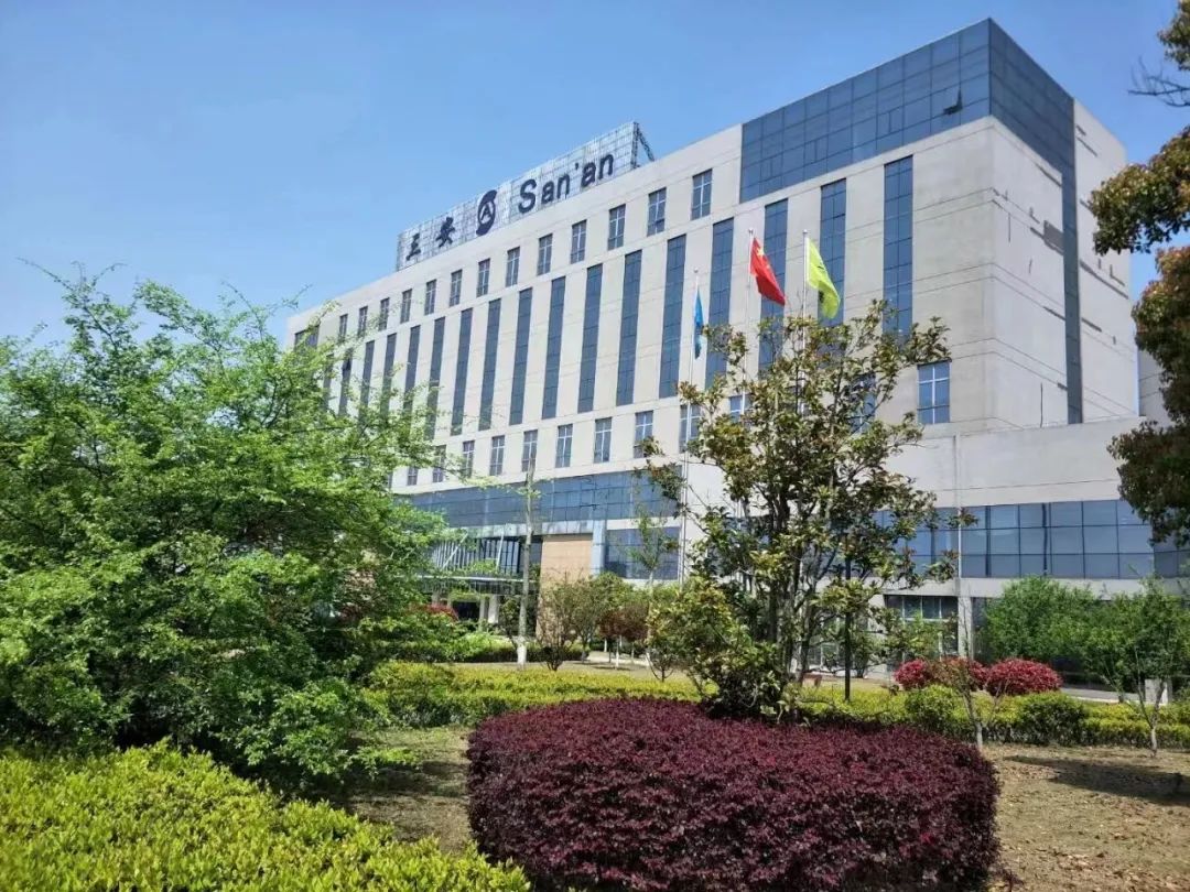 昨夜发布！欧普照明营收88.47亿元！而这家营收居然破百亿…