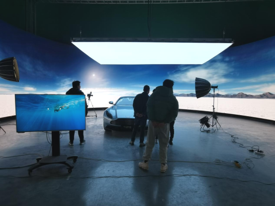 XR虚拟影棚需求增大，屏企陆续获得过亿订单！