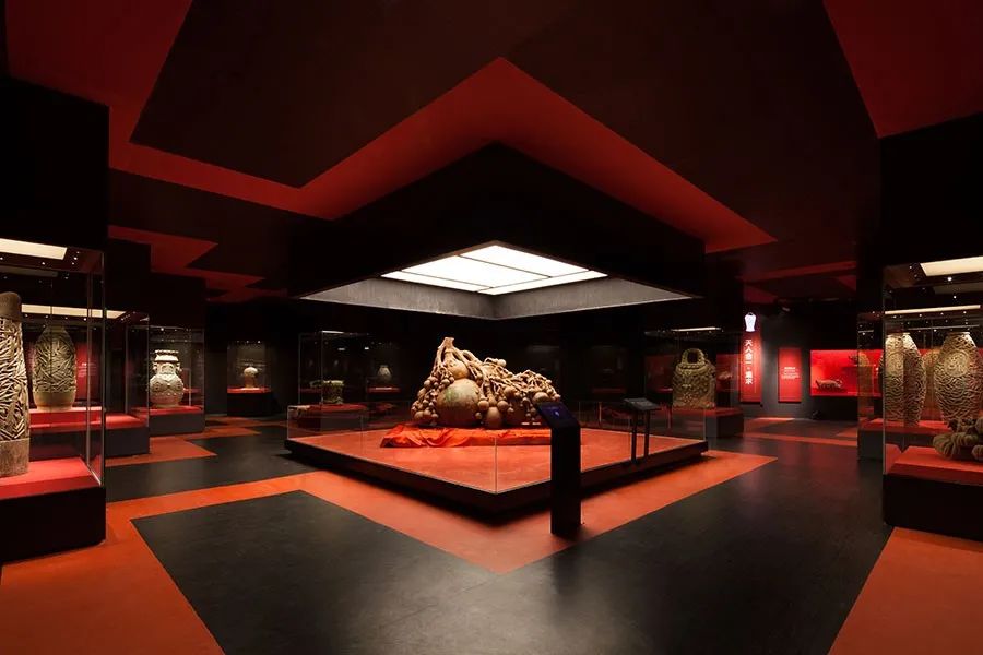 虚拟现实+沉浸式交互技术→让博物馆文物“活”起来