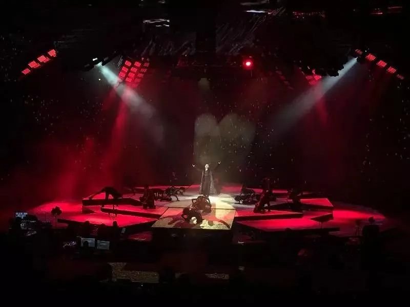 重现回忆杀！看LED大屏还得是线下演唱会！