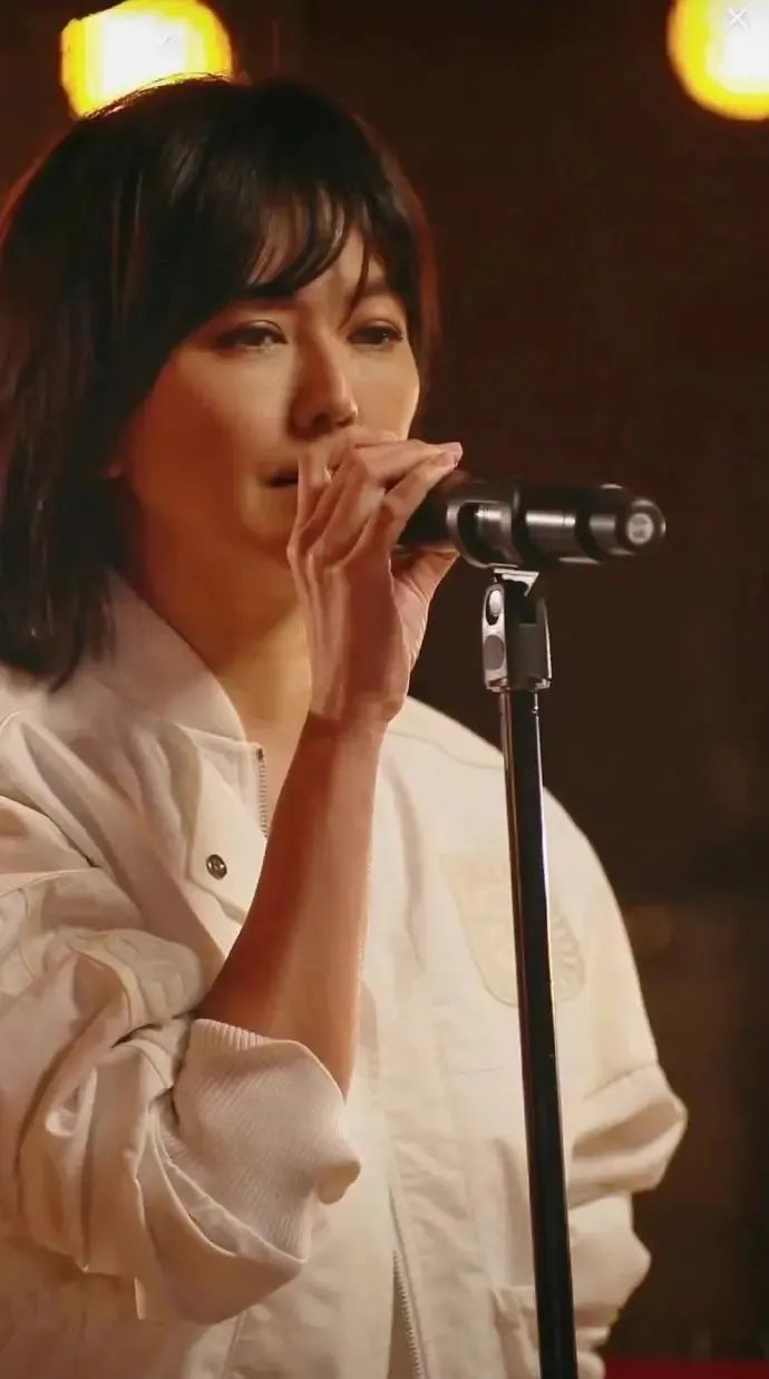 重现回忆杀！看LED大屏还得是线下演唱会！