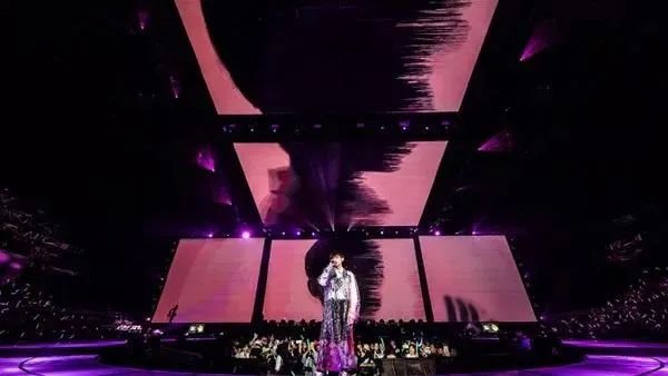 重现回忆杀！看LED大屏还得是线下演唱会！