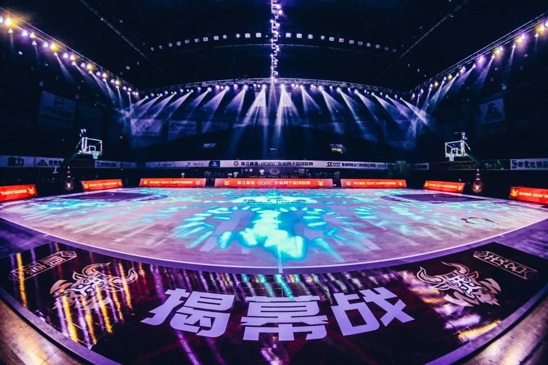 全国首次！裸眼3D灯光秀应用于大型篮球联赛