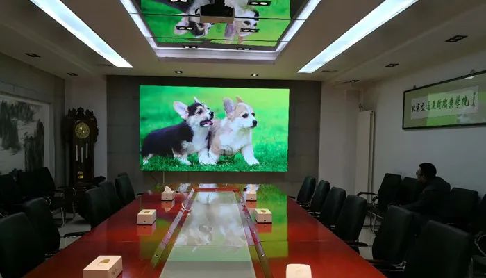 一个点撬动一个市场：LANBO护眼屏破冰教育应用