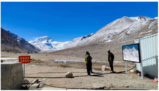 户外大屏迈入“高清时代” 户外大屏迈入“高清时代”