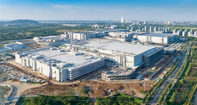 总投资150亿元,武汉华星光电扩产项目冲刺年底投产 总投资150亿元,武汉华星光电扩产项目冲刺年底投产