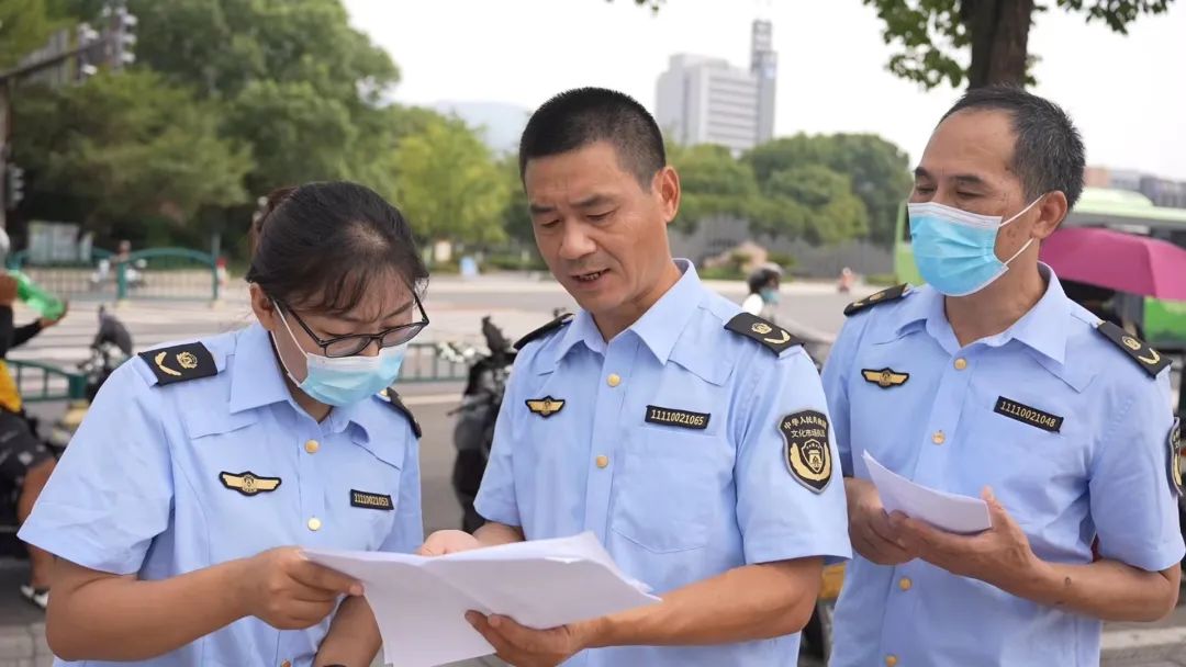 丽水市多部门联合开展户外显示屏大排查大整治行动